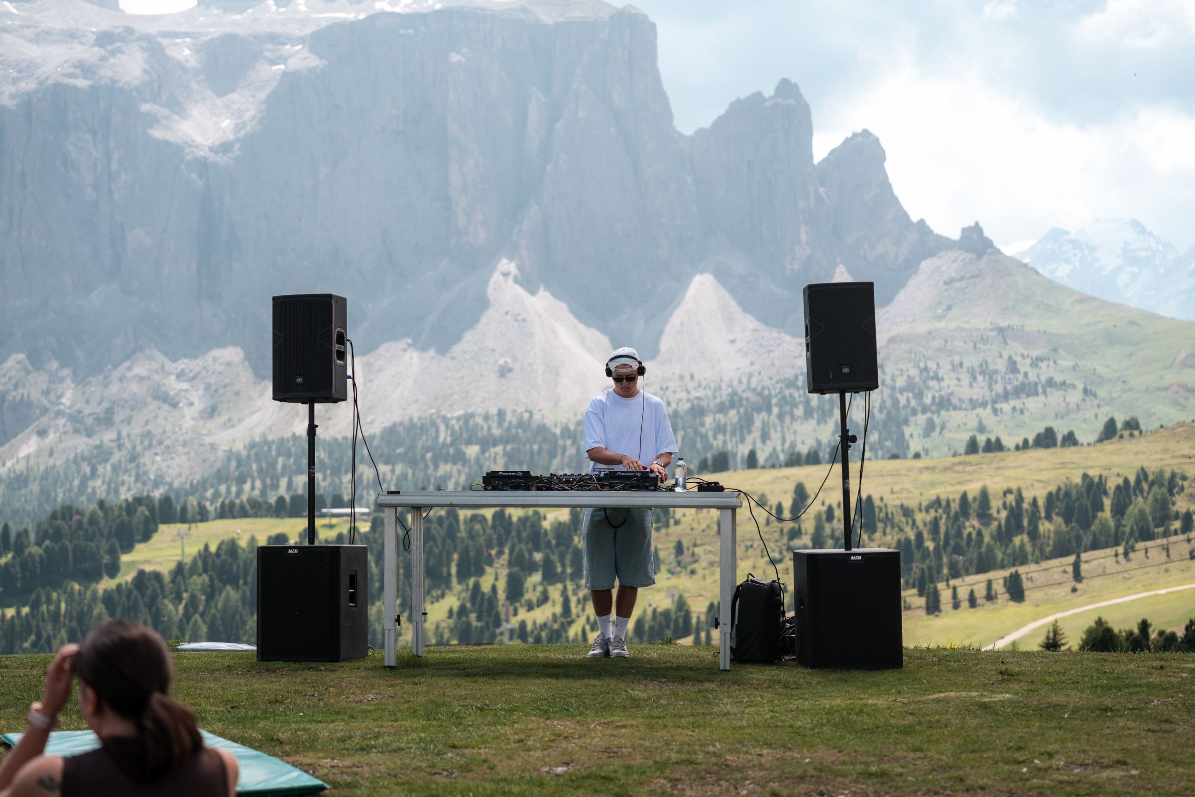 MĀT DJing in the Dolomites